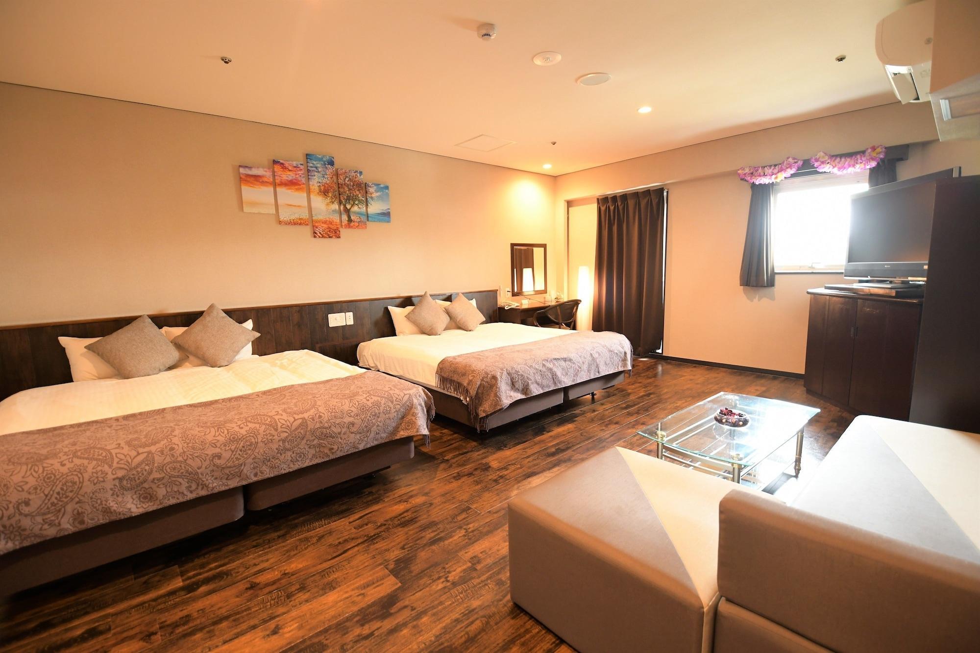 Rycom Crystal Hotel Okinawa Екстер'єр фото