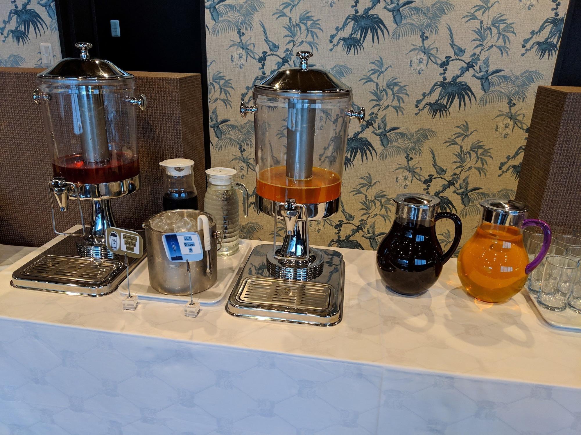 Rycom Crystal Hotel Okinawa Екстер'єр фото