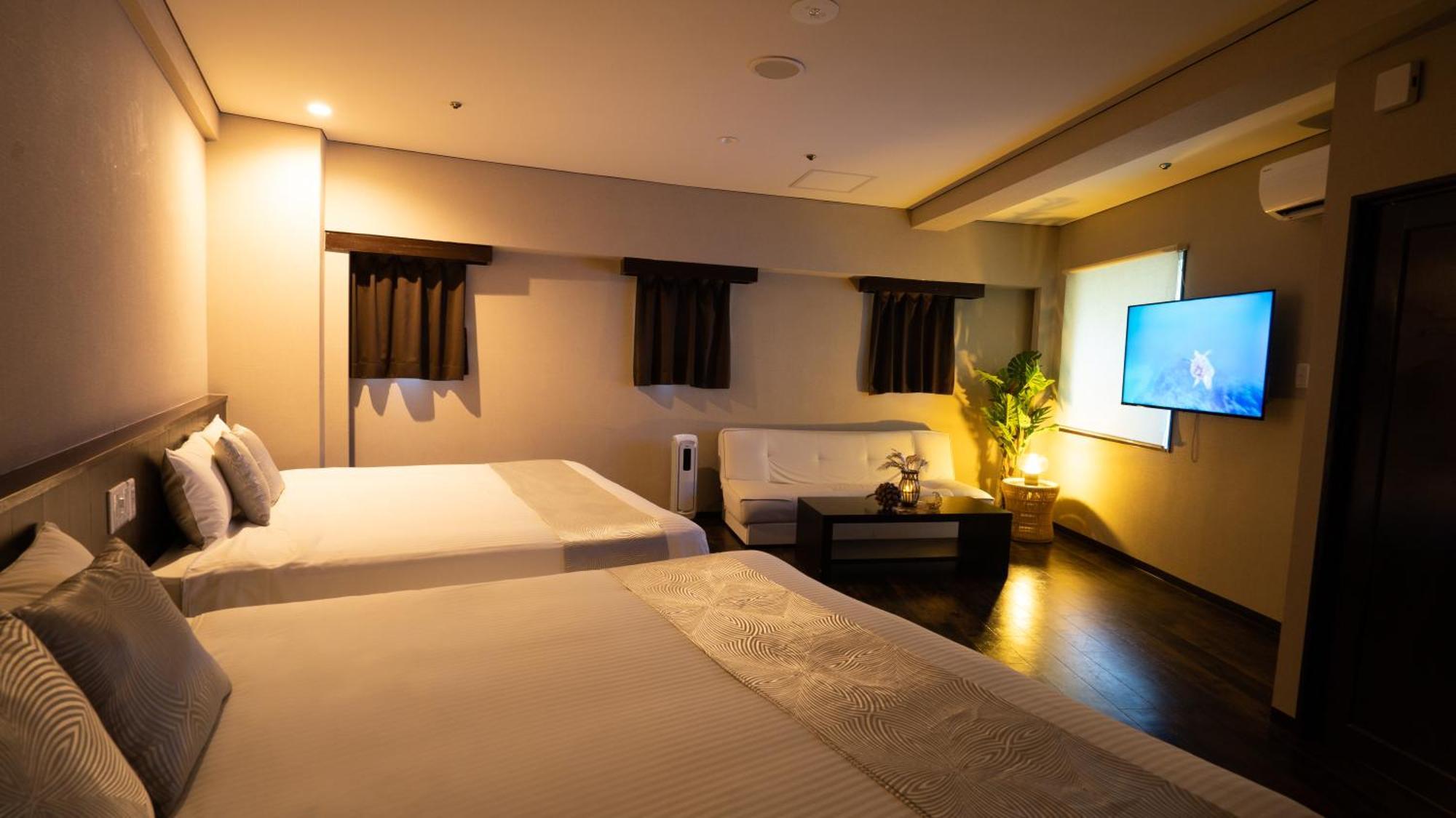 Rycom Crystal Hotel Okinawa Екстер'єр фото